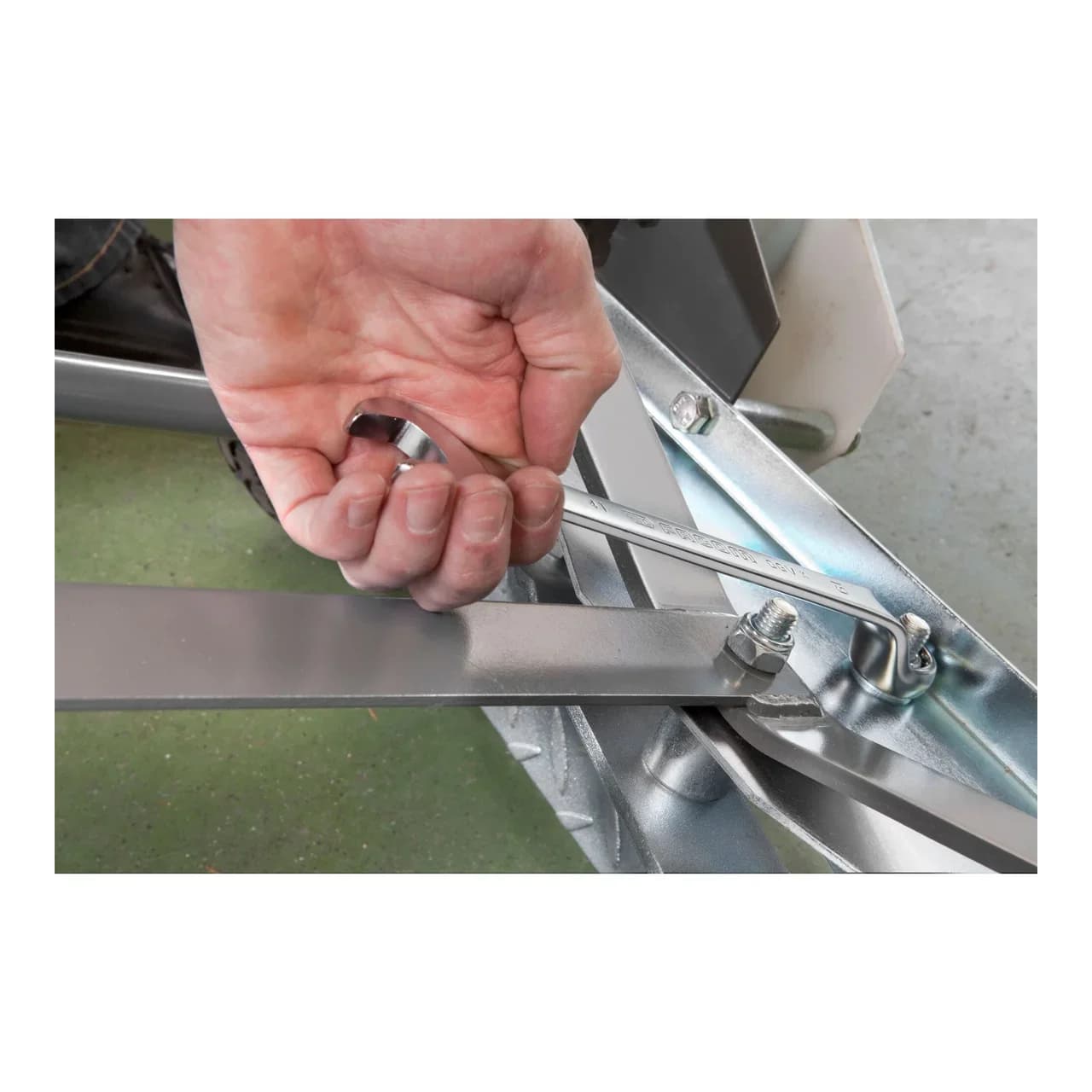 German Pattern Offset Ring Wrench 41.7mm