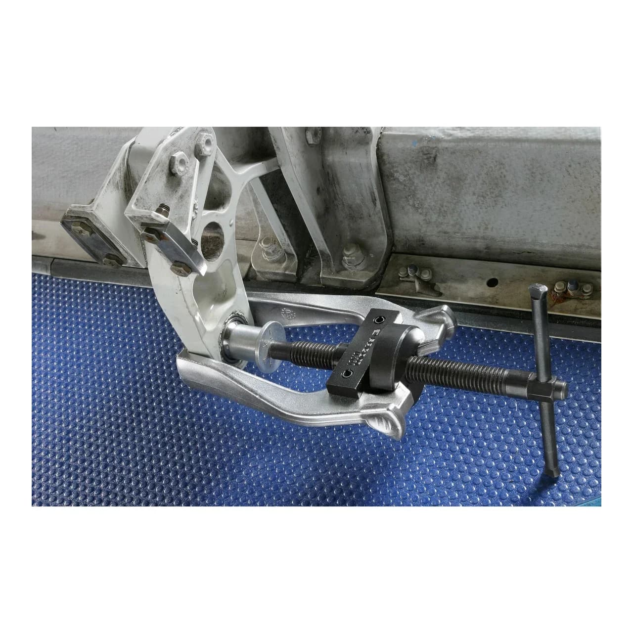 Tiratore a Tre Gambe FACOM U.301