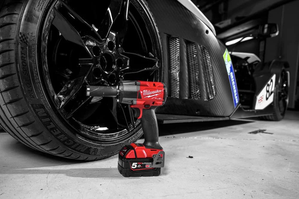 Chiave a battitore 1/2" Milwaukee M18 FMTIW2F12-502X senza fili 4933478450